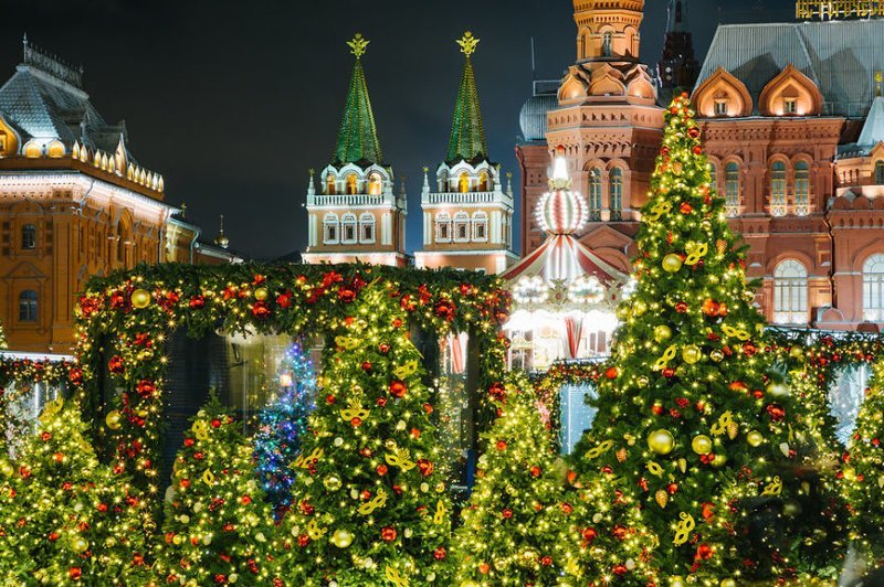Москва, окутанная праздничным волшебством