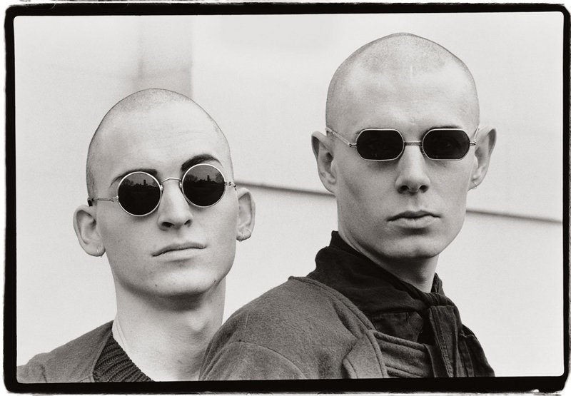 Два парня в тёмных очках, Нью-Йорк, 1988