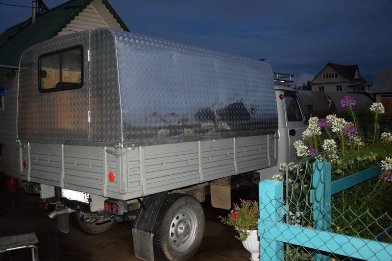 УАЗ-39099 комби с прицепом будка (пластик крашенный) голубой