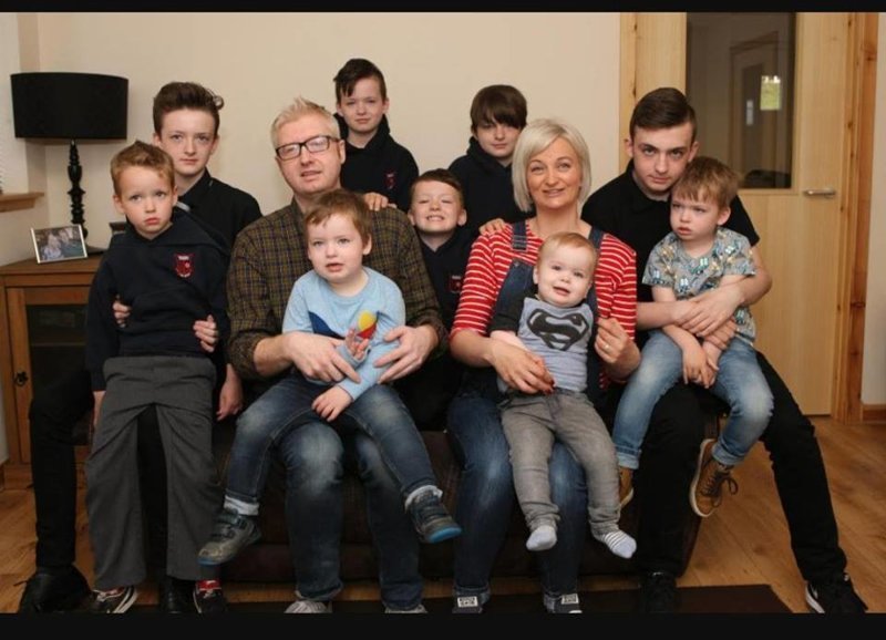 У этой шотландской мамы уже десять сыновей и ни одной дочки. И она в полном порядке!