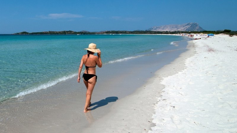 3. Туристам на заметку: в этом году в Италии вступили в силу правила, запрещающие вывозить песок с пляжей