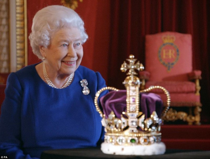 Новый фильм BBC: Елизавета II вспоминает церемонию своей коронации в 1953 году