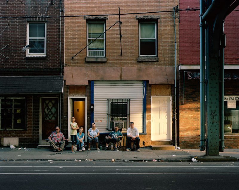 Эпицентр эпидемии наркомании в США: жуткие фото жителей Кенсингтон Авеню