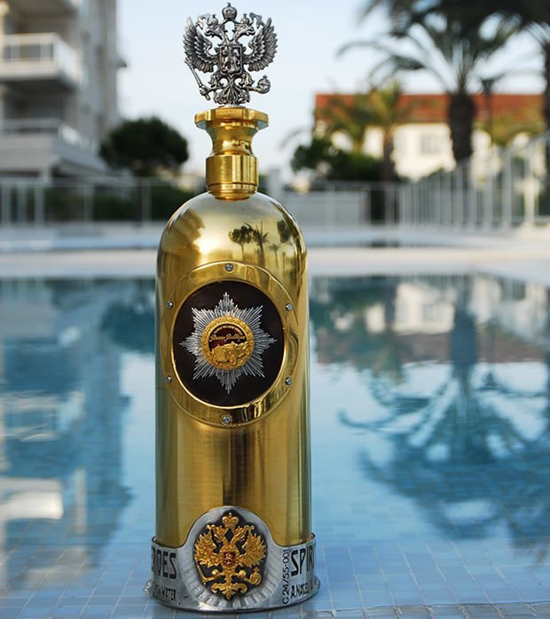 Украденная бутылка стоимостью больше миллиона долларов найдена в Копенгагене