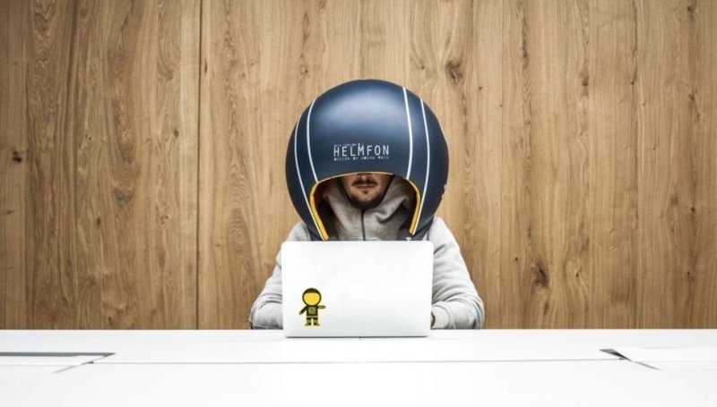 3. Шлем для концентрации на рабочем месте от украинских дизайнеров
