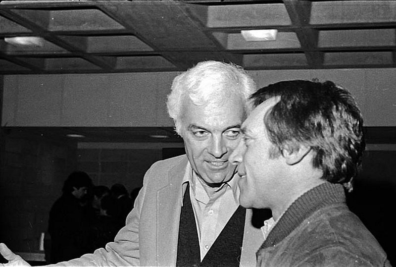 Альберт Тодд и Владимир Высоцкий. Queens College, NY, 19 января 1979 года. Фото Натальи Шарымовой