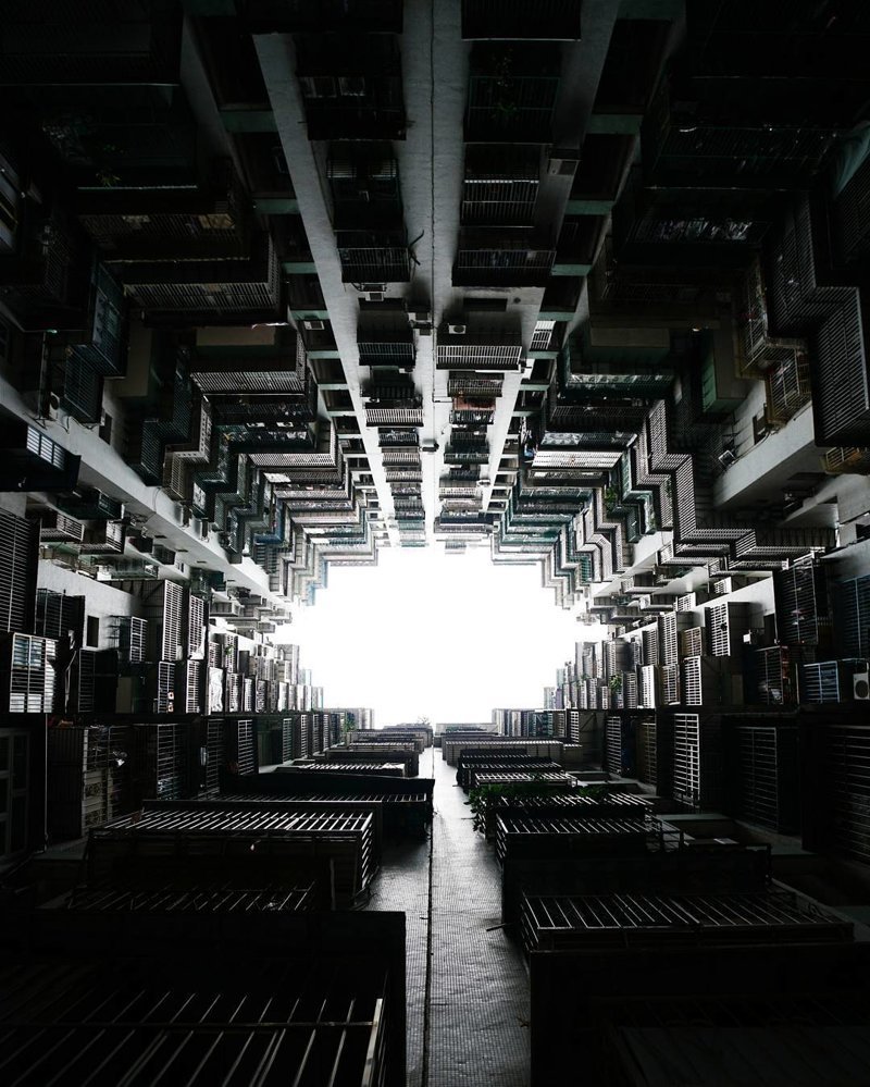 "Воспоминания о будущем": Гонконг в объективе фотографа Нуну Асиша