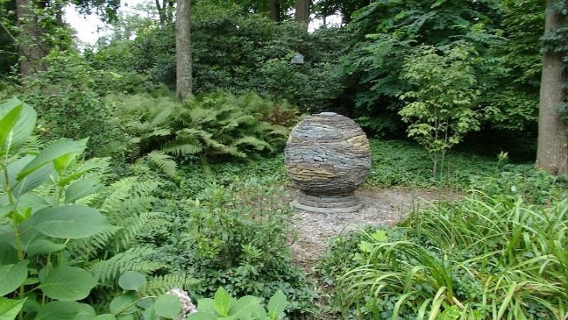 Каменные скульптуры Девина Дивайна, созданные без цемента и клея