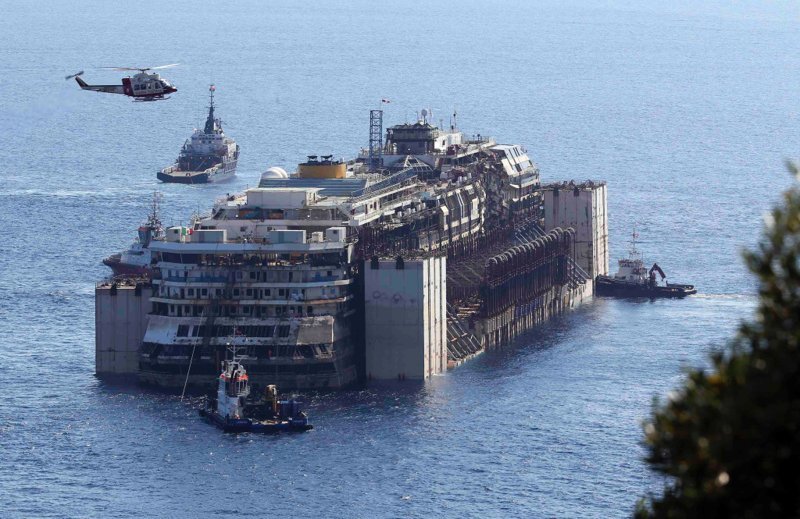 Крушение круизного лайнера Costa Concordia