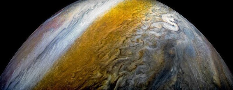 Juno стал вторым космическим аппаратом, вышедшим на орбиту вокруг Юпитера, после "Галилео"