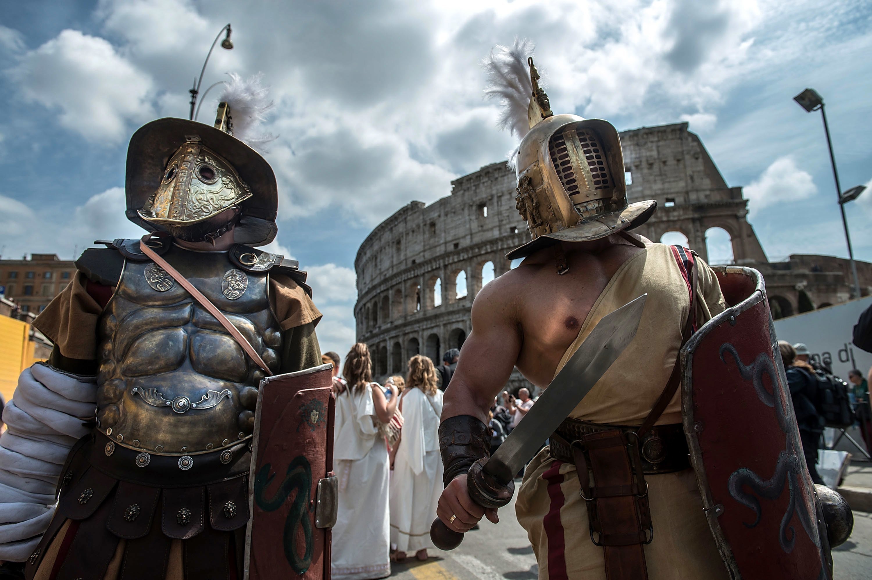 Рим часть вторая. Древний Рим Арена гладиаторов. Гладиаторские бои в древнем Риме. Бои гладиаторов в древнем Риме.