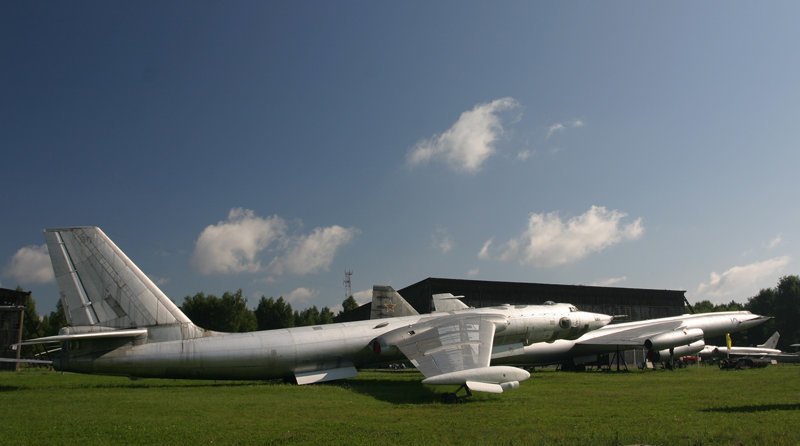 Стратегический бомбардировщик 3М — экспонат музея Военно-воздушных Сил в Монино, 2007 год