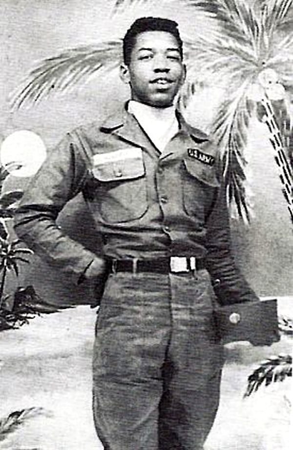 Джими Хендрикс на службе в армии США. 1961