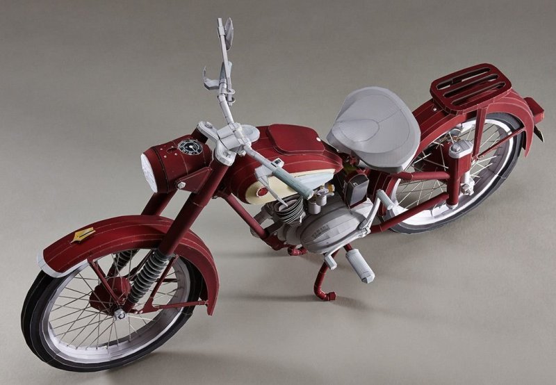 Yamaha предлагает склеить свою первую модель мотоцикла из бумаги