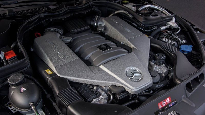 Четыре Mercedes-Benz AMG Black Series пустят с молотка одним лотом