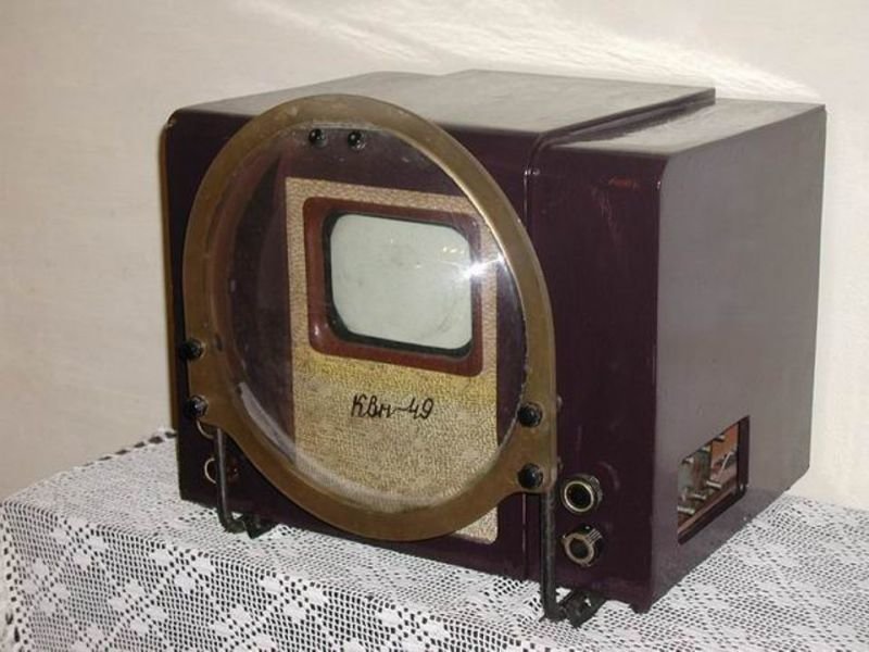 3. "КВН-49" - первый массовый ТВ в СССР, выпускавшийся с 1949 до 1960 СССР, антиквариат, вещи из СССР, фото