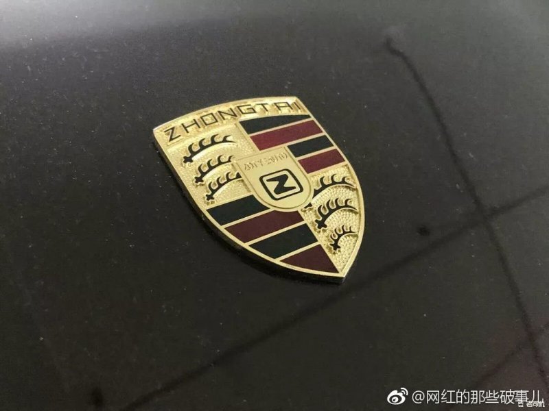 Китаянка бросила парня узнав, что его Porsche не настоящий