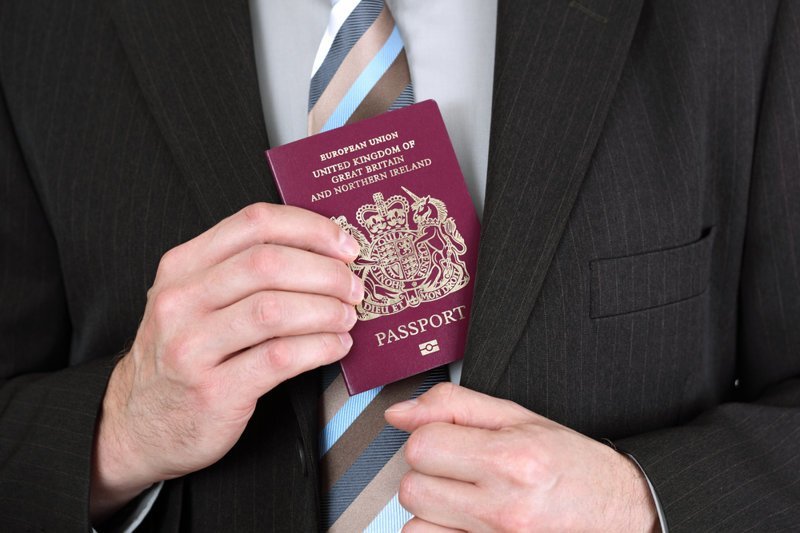 В Британии видео для взрослых будут отпускать по паспорту