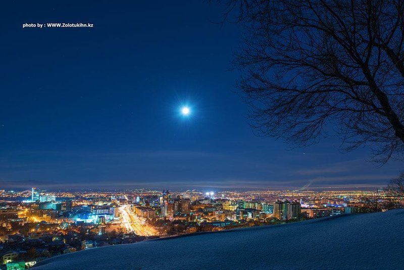 Алма-Ата Январь Краски города