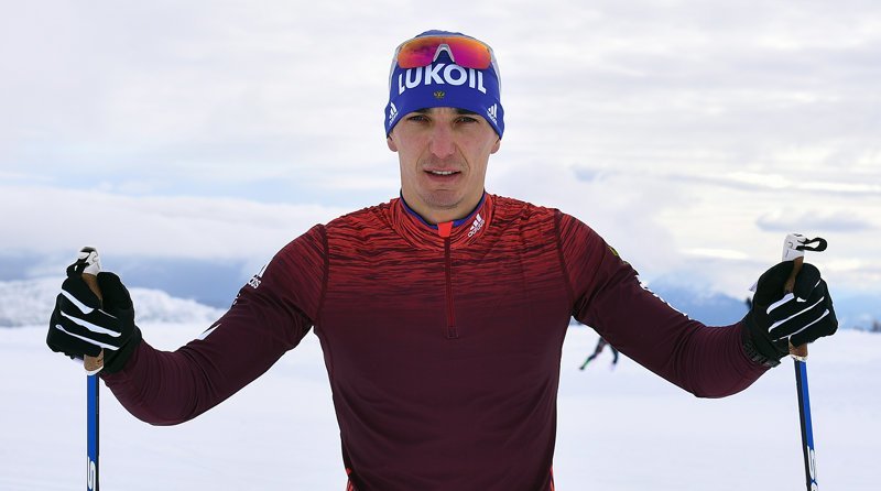 Лыжник Евгений Белов