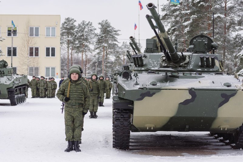 6 февраля, 76-й гвардейской десантно-штурмовой дивизии ВДВ передали новейшие боевые машины