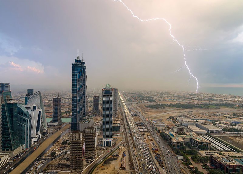 Дубай в облаках: потрясающие снимки одних из самых роскошных небоскребов мира