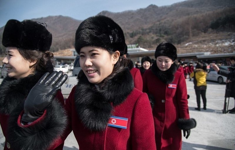 В Пхенчхан прибыли чирлидеры из Северной Кореи