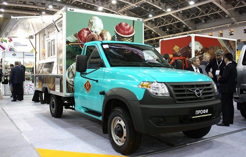 УАЗ презентовал новые спецверсии фургона «Профи»