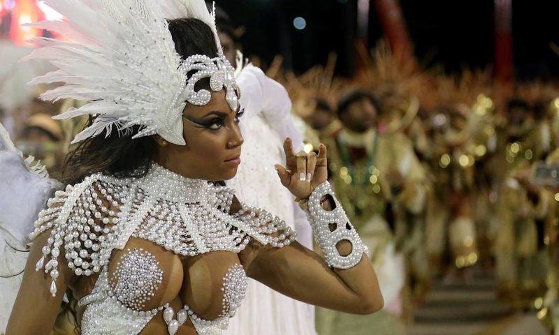 Голые танцы: как в Рио-де-Жанейро празднуют карнавал-2018