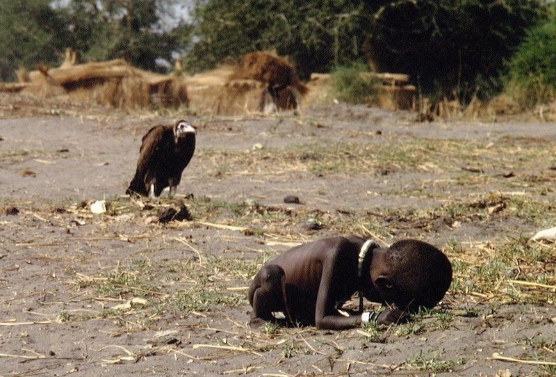 Голод в Судане, Кевин Картер, 1993