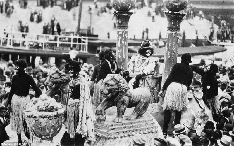 Платформа клуба Zulu Social Aid and Pleasure Club, посвященного зулусской культуре, на параде Марди Гра, 1936 год.
