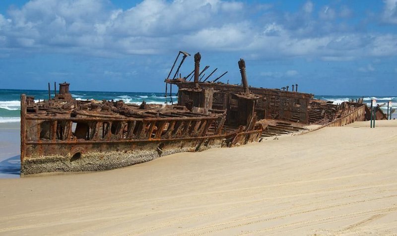 Кораблекрушение судна «SS Махено» является наиболее знаменитым кораблекрушением у острова Фрейзер в Австралии