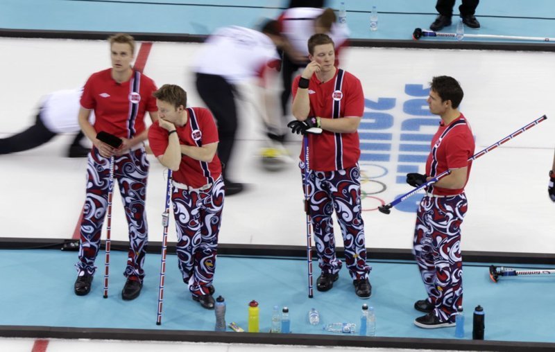 На Олимпиаде в Сочи в 2014 команда показала много различных вариаций формы