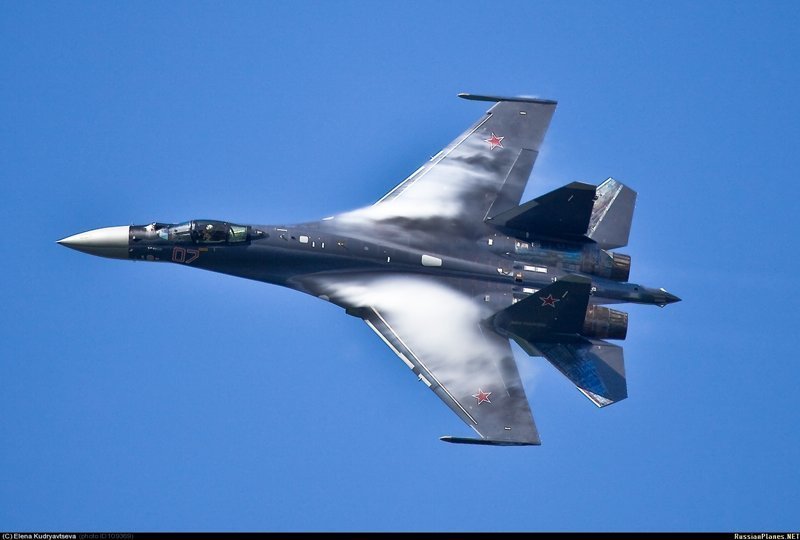 Подписан контракт на поставку Индонезии 11 российских истребителей Су-35