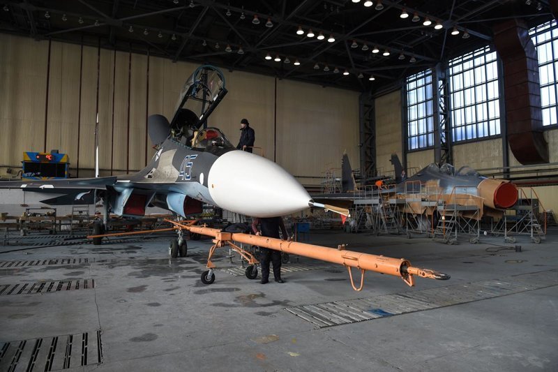 Морские Су-30СМ из Сибири: кадры новых самолетов для ВМФ