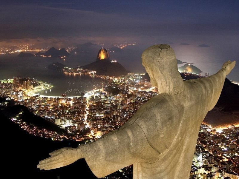 7. Статуя Христа-Искупителя, Рио-де-Жанейро