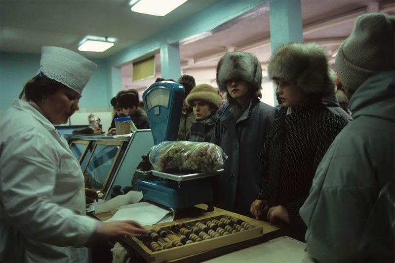 Бухта Провидения, Берингов пролив, в продуктовом магазине, 1991 г.