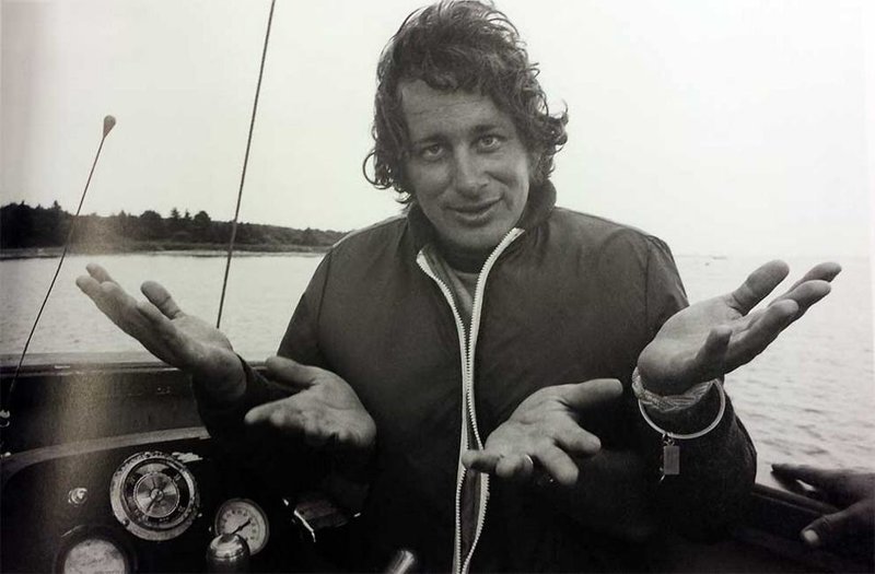 Стивен Спилберг на съёмках Челюстей. 1975 год