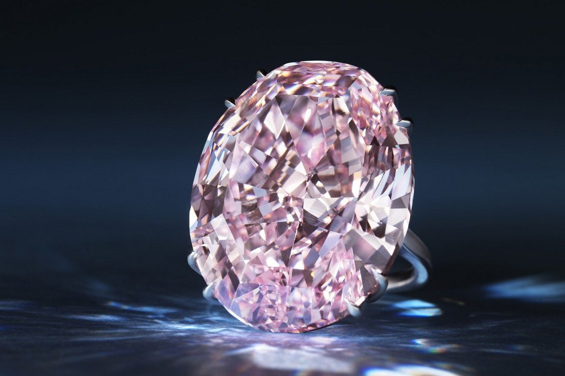Алмаз "Розовая звезда" - 600 тысяч 40 долларов за грамм 