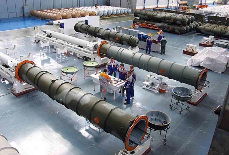4. Нижегородский машиностроительный завод начал производство зенитных ракетных систем С-500