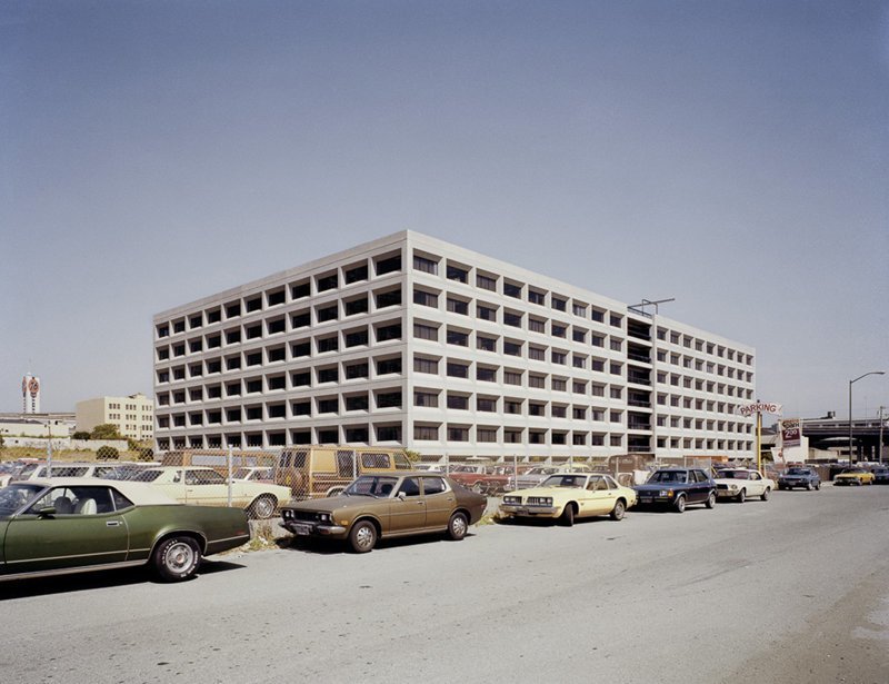 Офисное здание, 1980