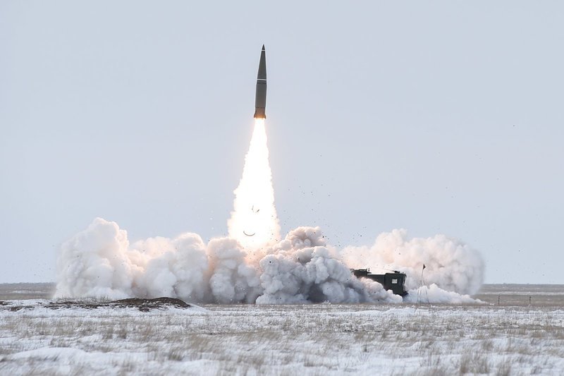 Пуск баллистической ракеты «Искандер-М» под Астраханью: фоторепортаж