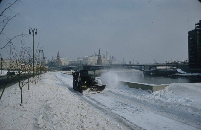 Уборка снега в Москве 70-х