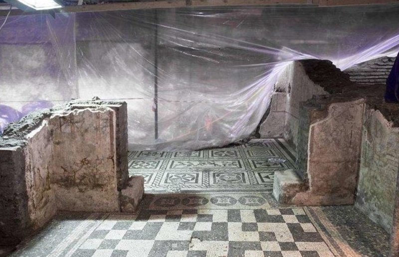 В Риме нашли 2-тысячелетнюю виллу командира — на глубине 12 метров под землей