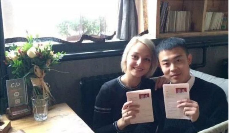 Украинская невеста поразила китайца, отказавшись от денег и квартиры