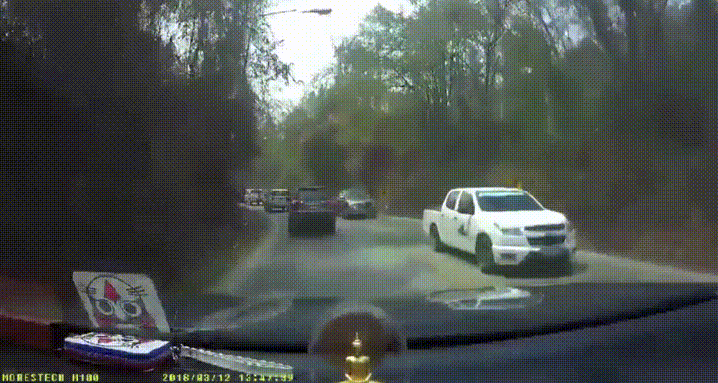 Подборка автомобильных гифок