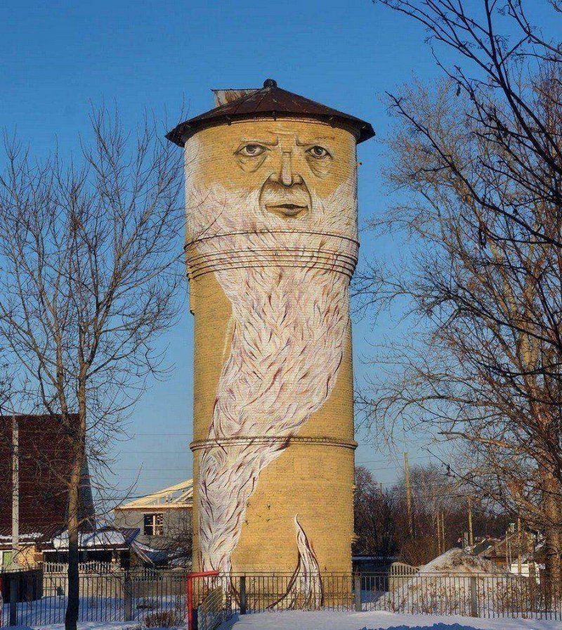 Бородатая башня