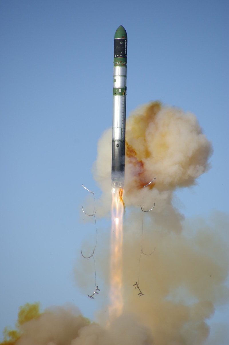 Межконтинентальные баллистические ракеты УР-100Н УТТХ (SS-19 "Стилет") возвращаются