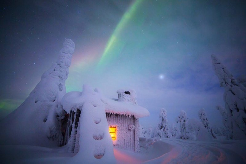 Потрясающие снимки северного сияния и звёздного неба над холодной Финляндией