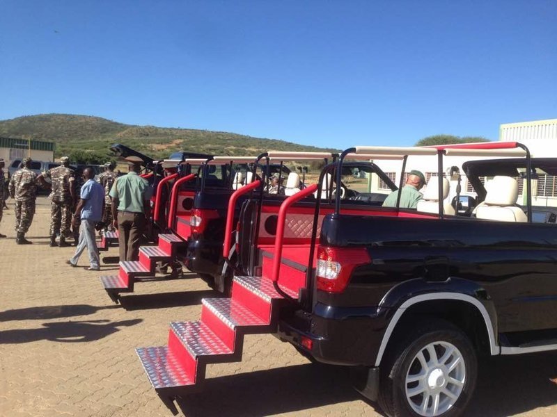 Парадные кабриолеты на базе УАЗ "Патриот" в Намибии